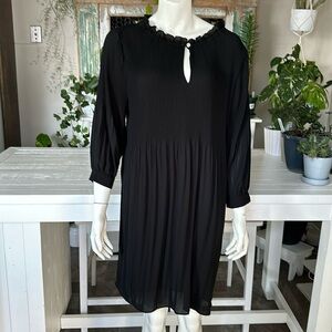 HALSTON Three-quarter length pleated black size small dress